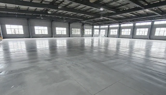 耐磨地坪施工中团队协作的关键作用